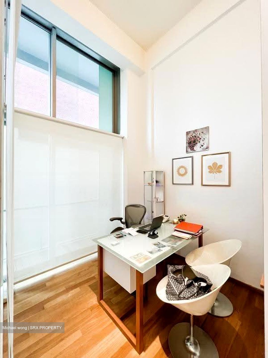 Armenian Street (D6), Office #619347781
